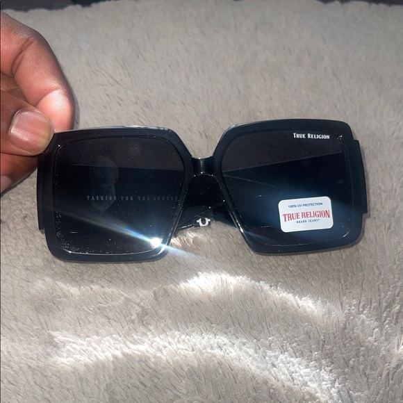 True Religion Dark Square Sunglasses - Picture 1 of 4